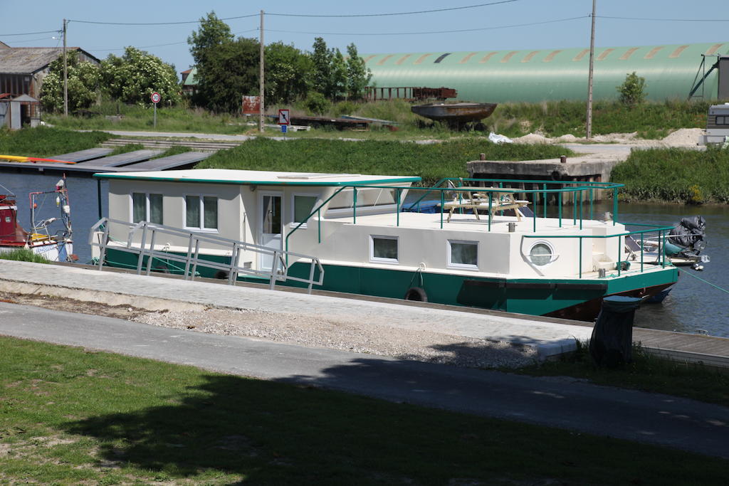Gite Fluvial De La Baie De Somme Le Lihoury Saint-Valery-sur-Somme Exterior photo